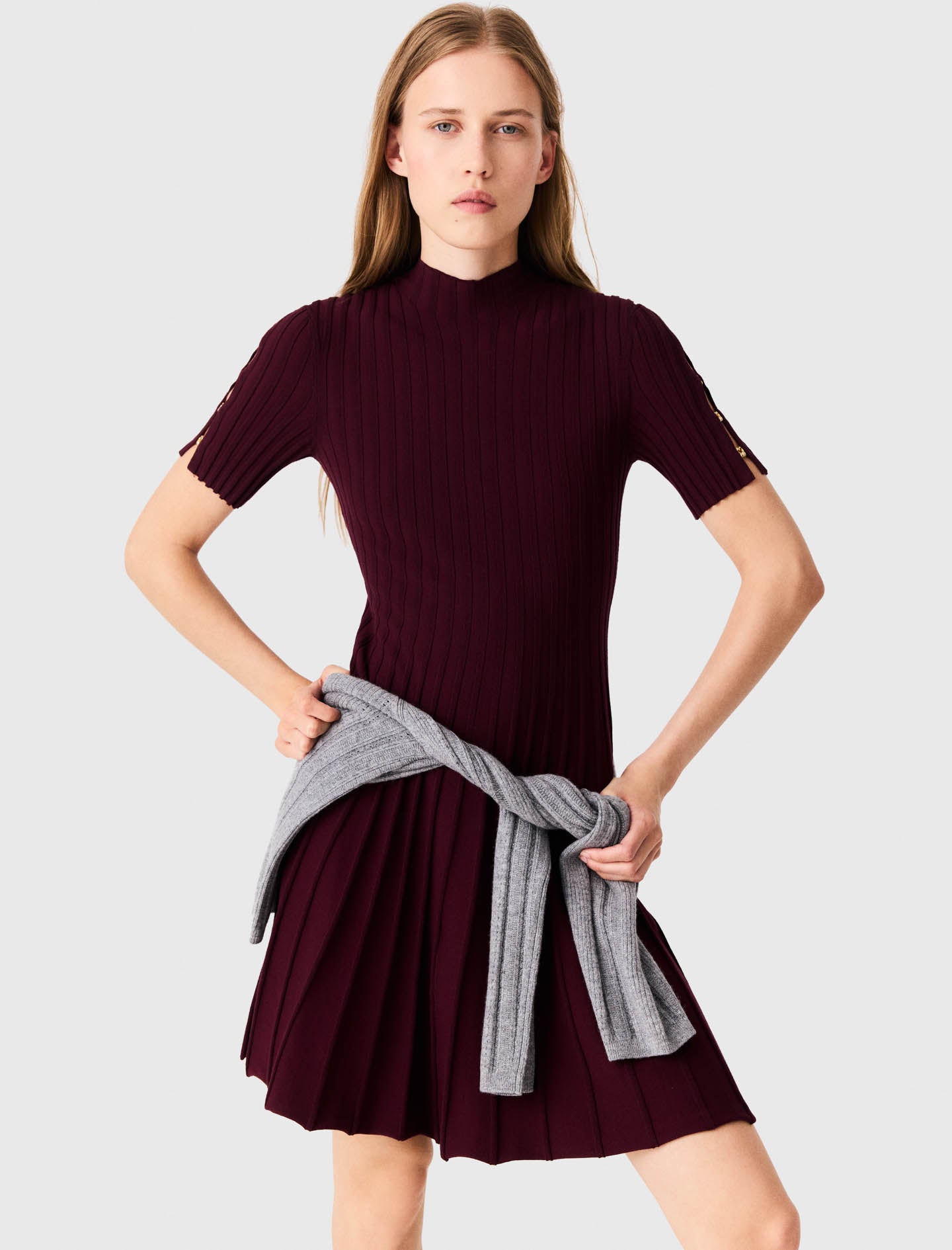High-neck short skater dress Burgundy