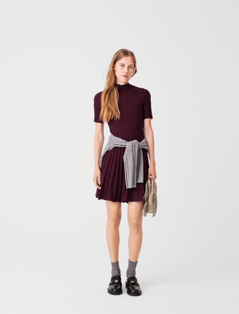 High-neck short skater dress Burgundy