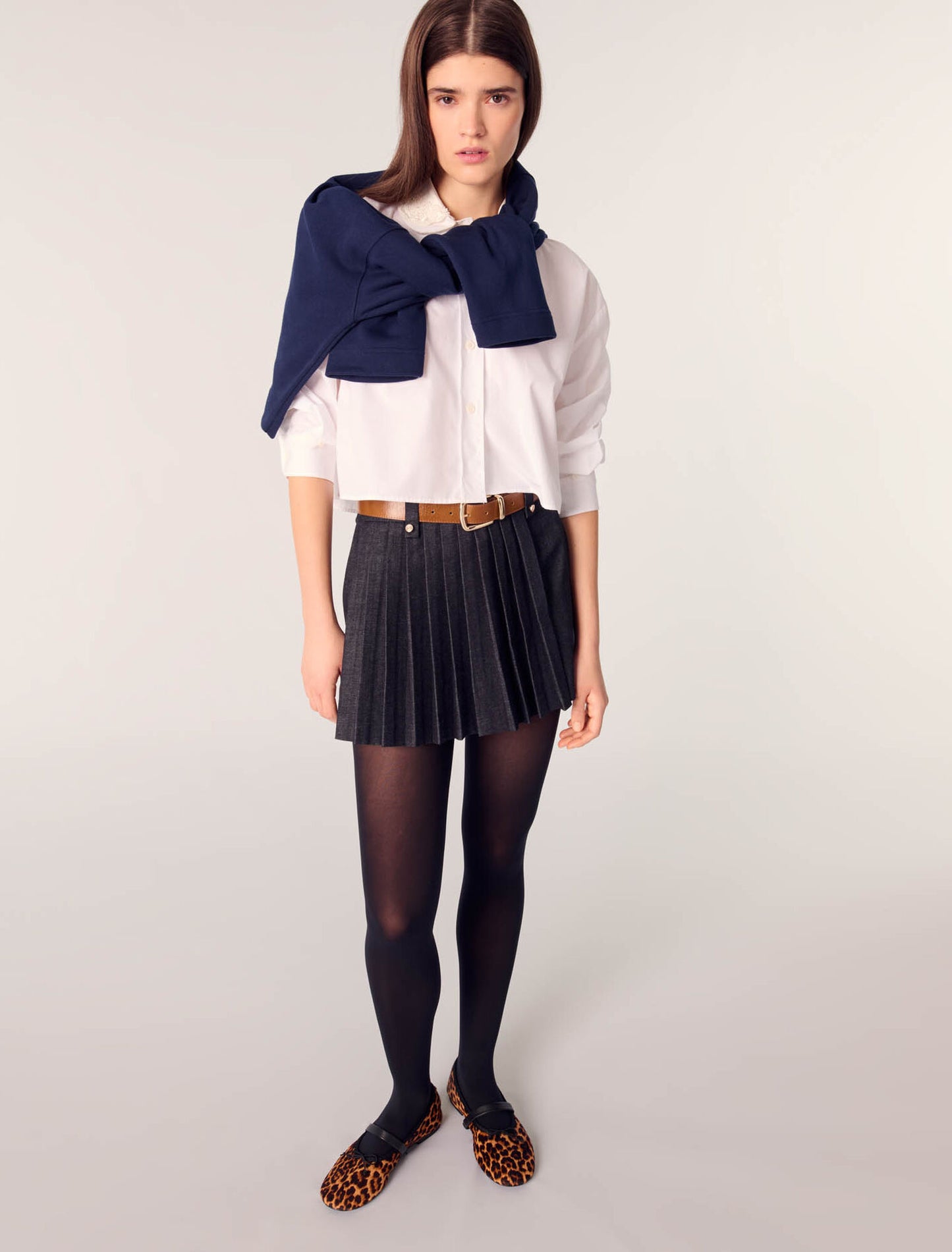 Black-Layered-effect pleated denim shorts