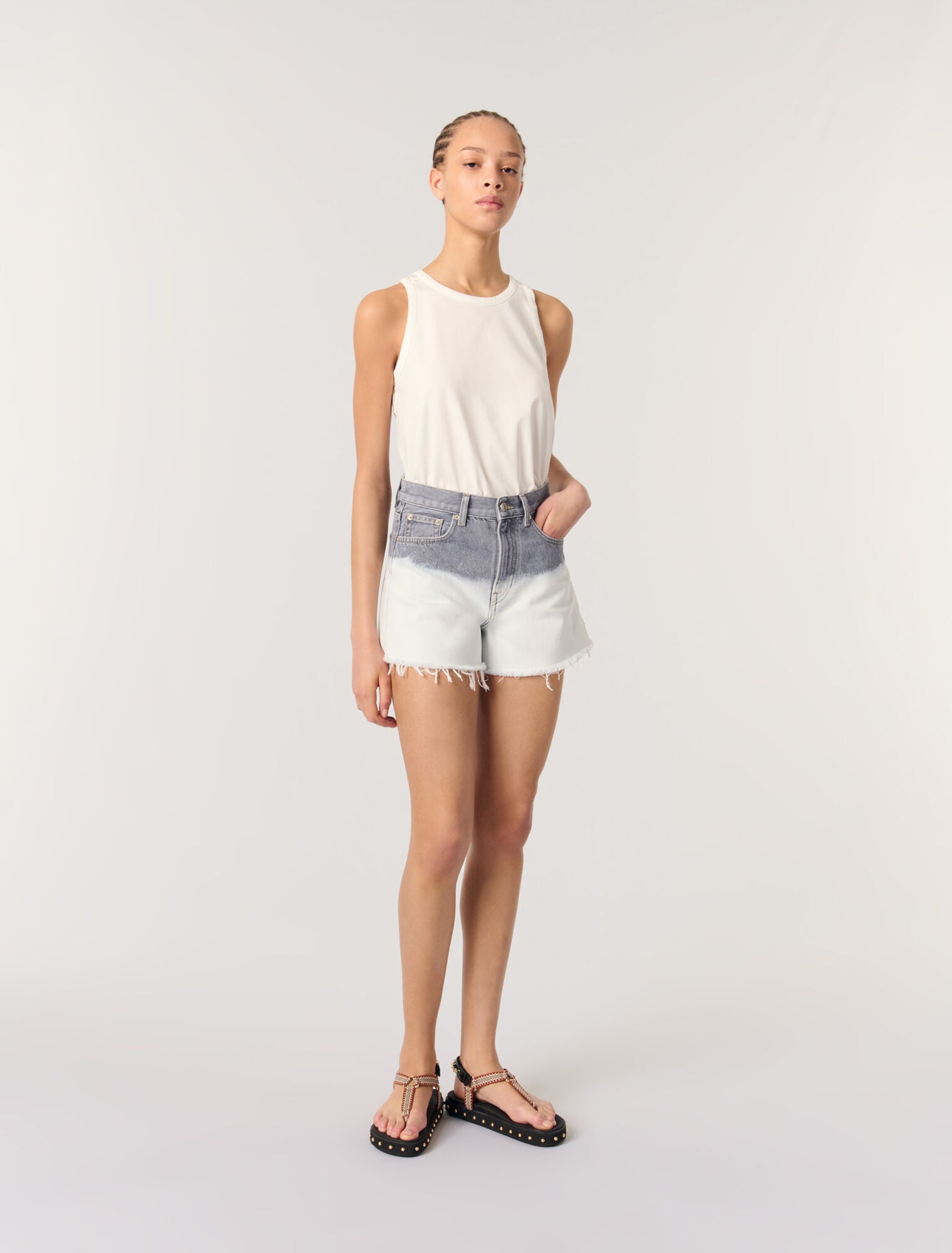 Grey/White-featured-Tie-dye denim shorts