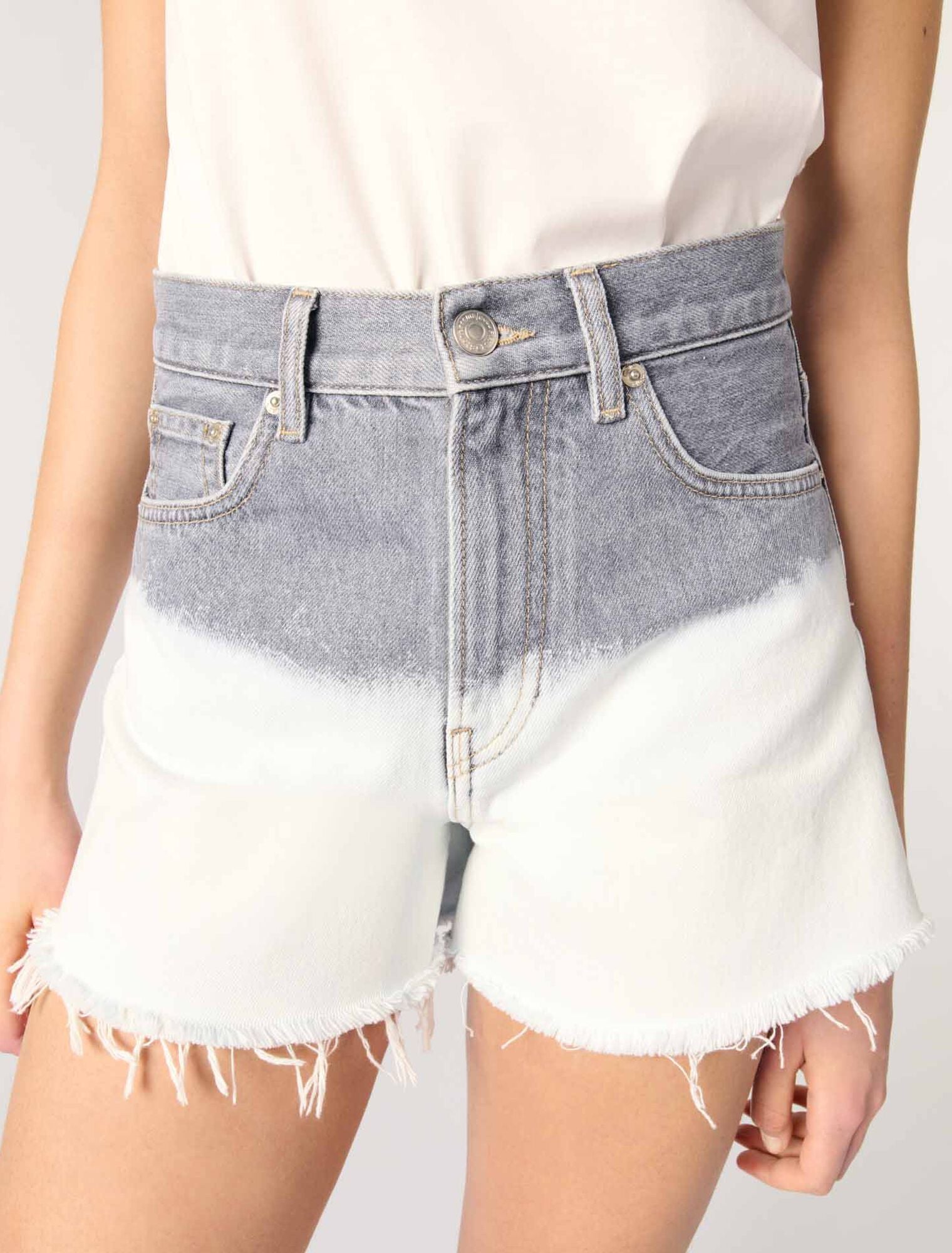 Grey/White-Tie-dye denim shorts