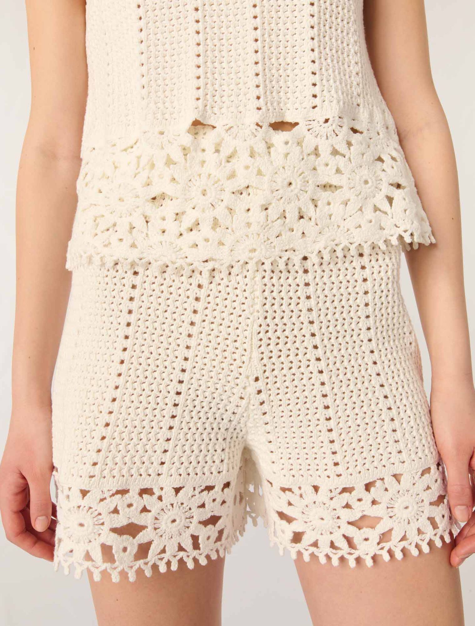 White-Crochet-knit shorts