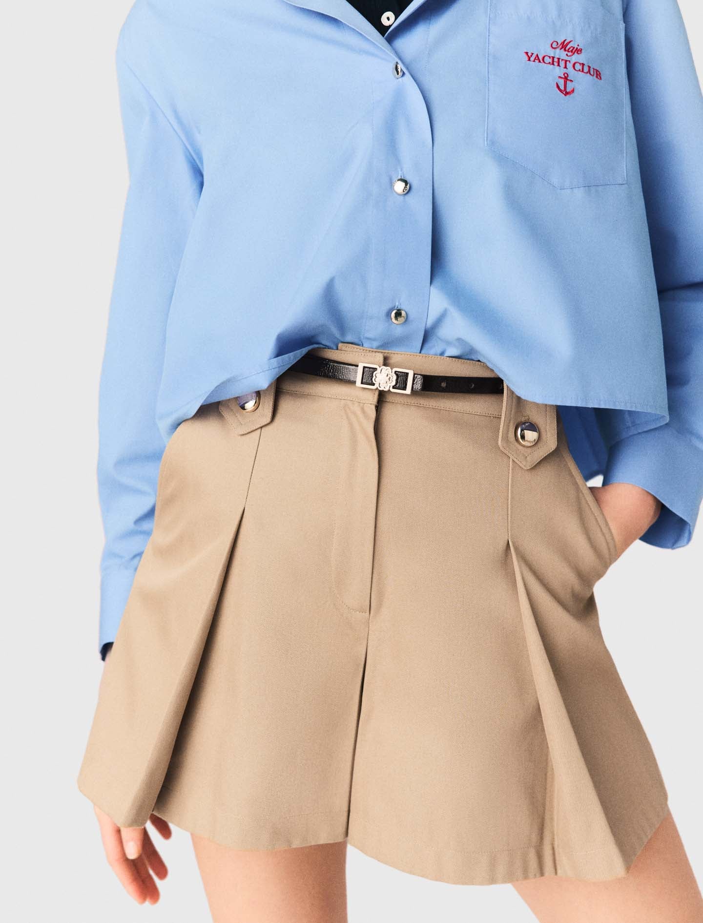 Pleated Cotton Shorts MASTIC BEIGE
