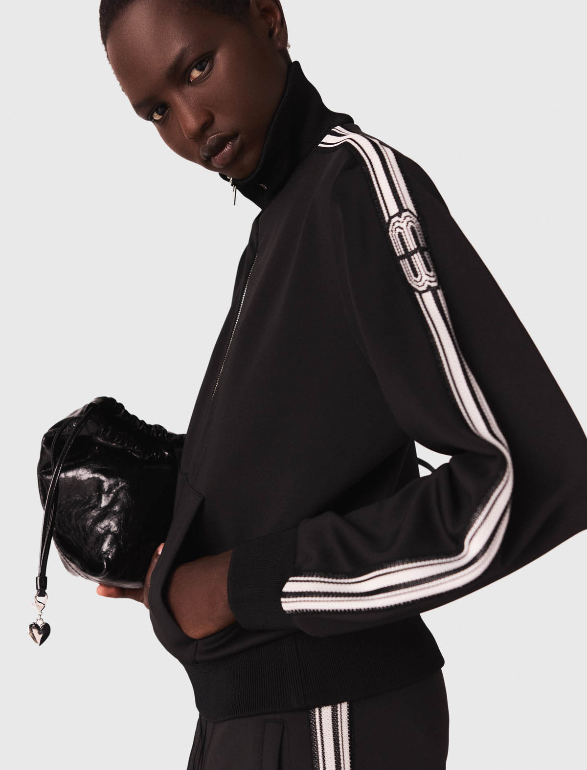 Striped sweatshirt with a straight cut BLACK