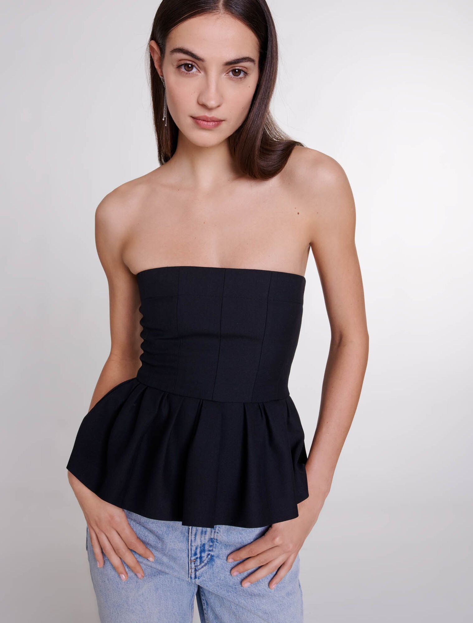 Black-Bustier top with basque