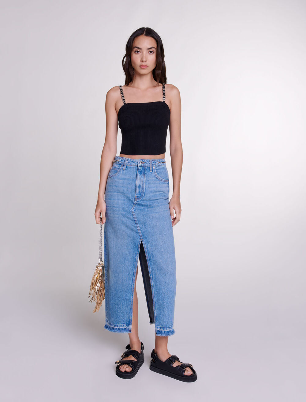 Black-featured-Crop top with removable straps
