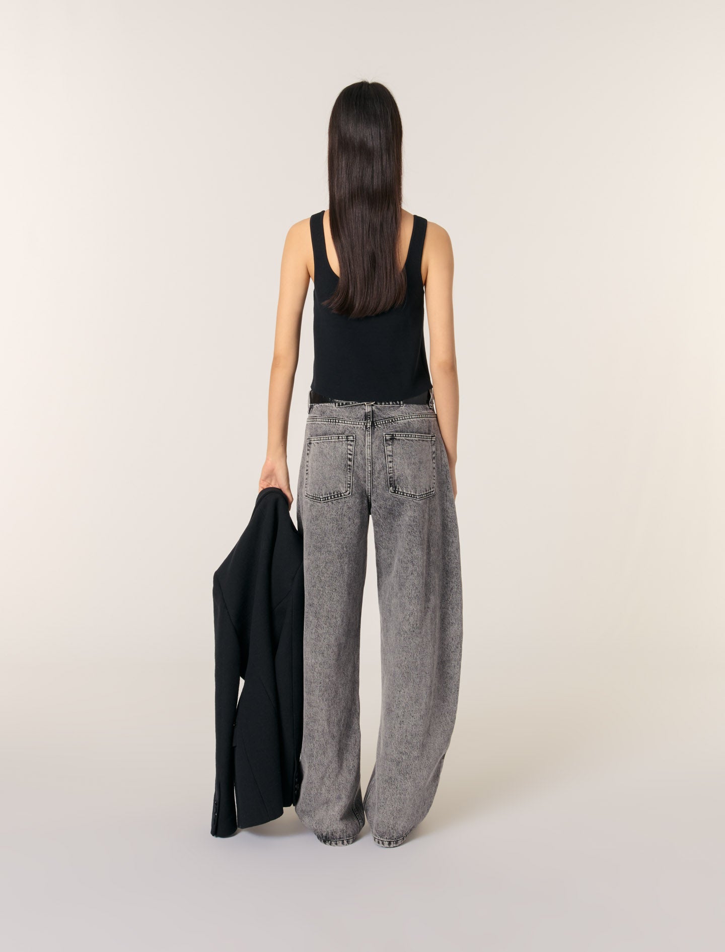 Black-Square Neck Tank Top