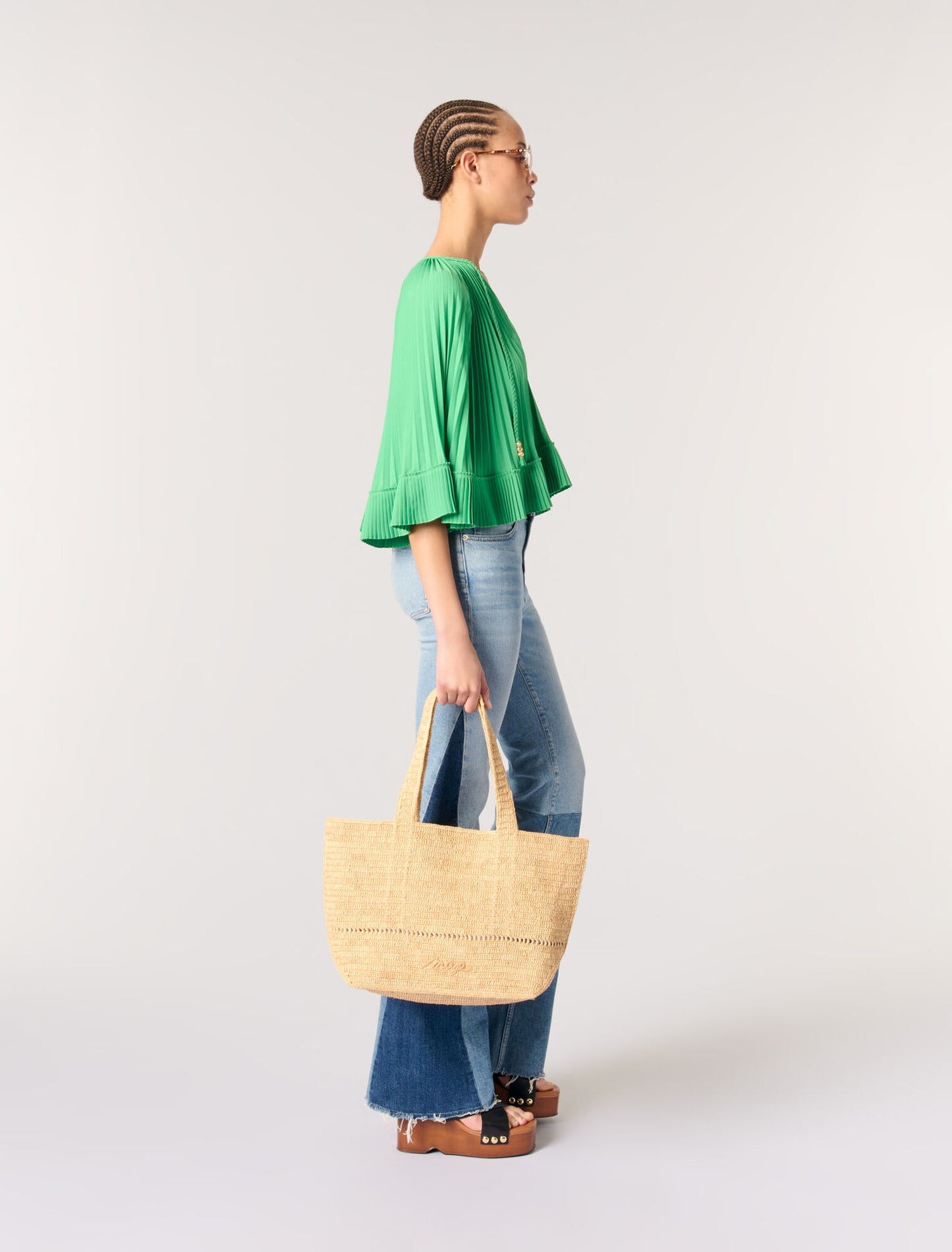 Green-Cape-effect pleated top