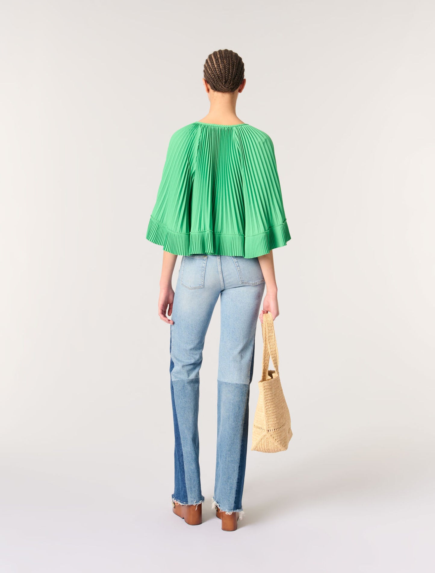 Green-Cape-effect pleated top