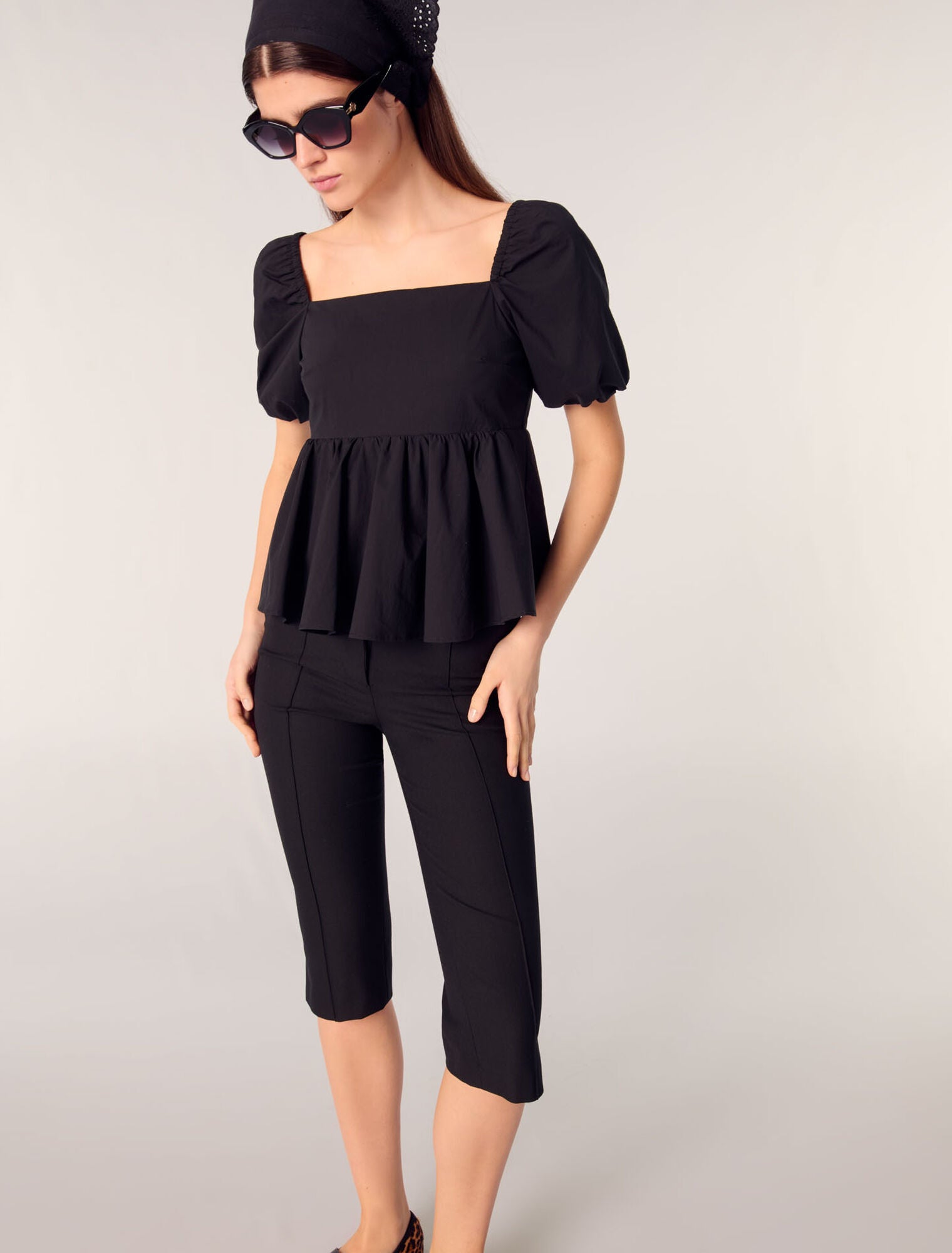 Black-Poplin top with balloon sleeves
