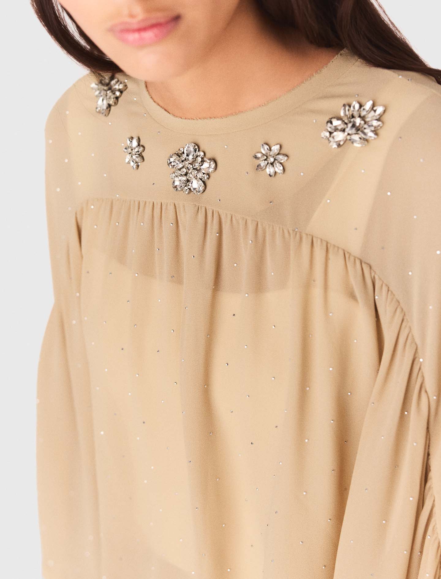 Cape Top With Jewel Collar SAND
