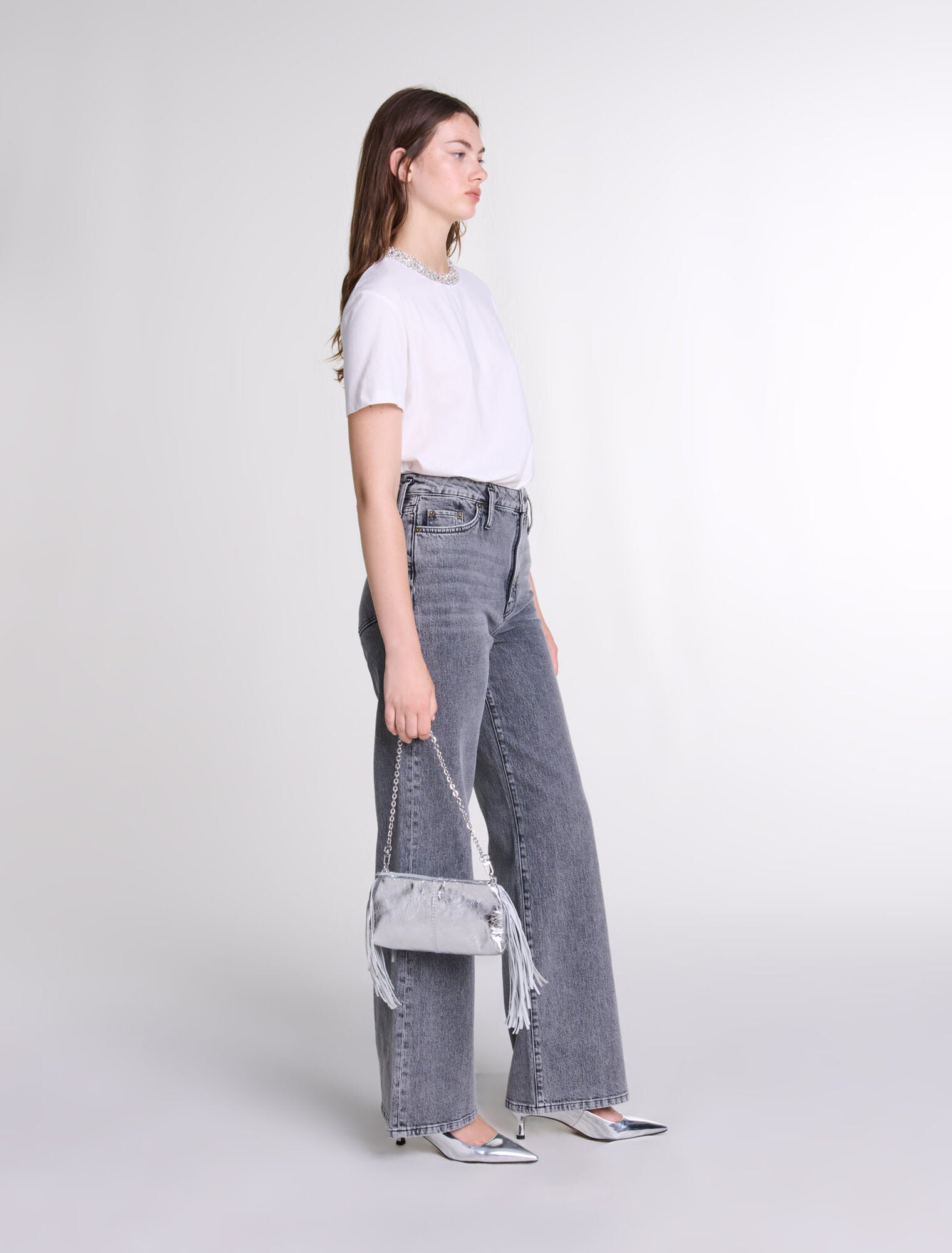 White  -T-Shirt With Jewellery Neck