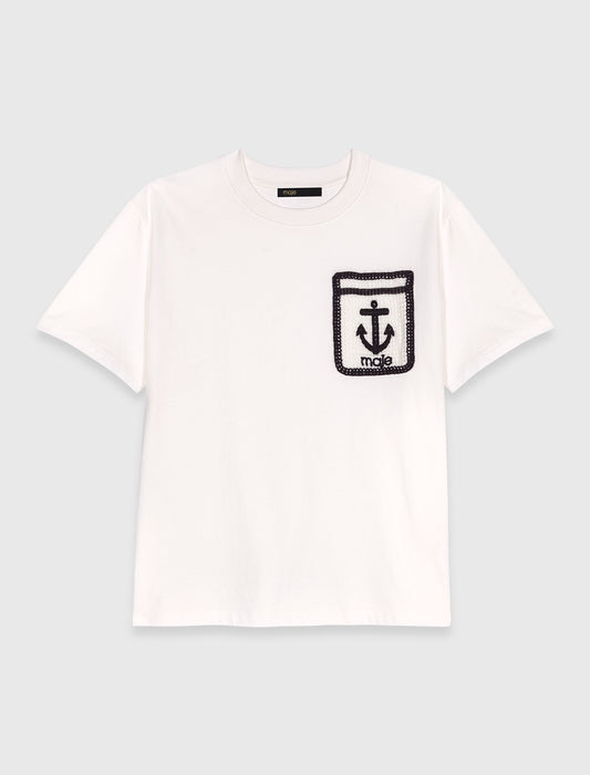 T-shirt with embroidered pocket
