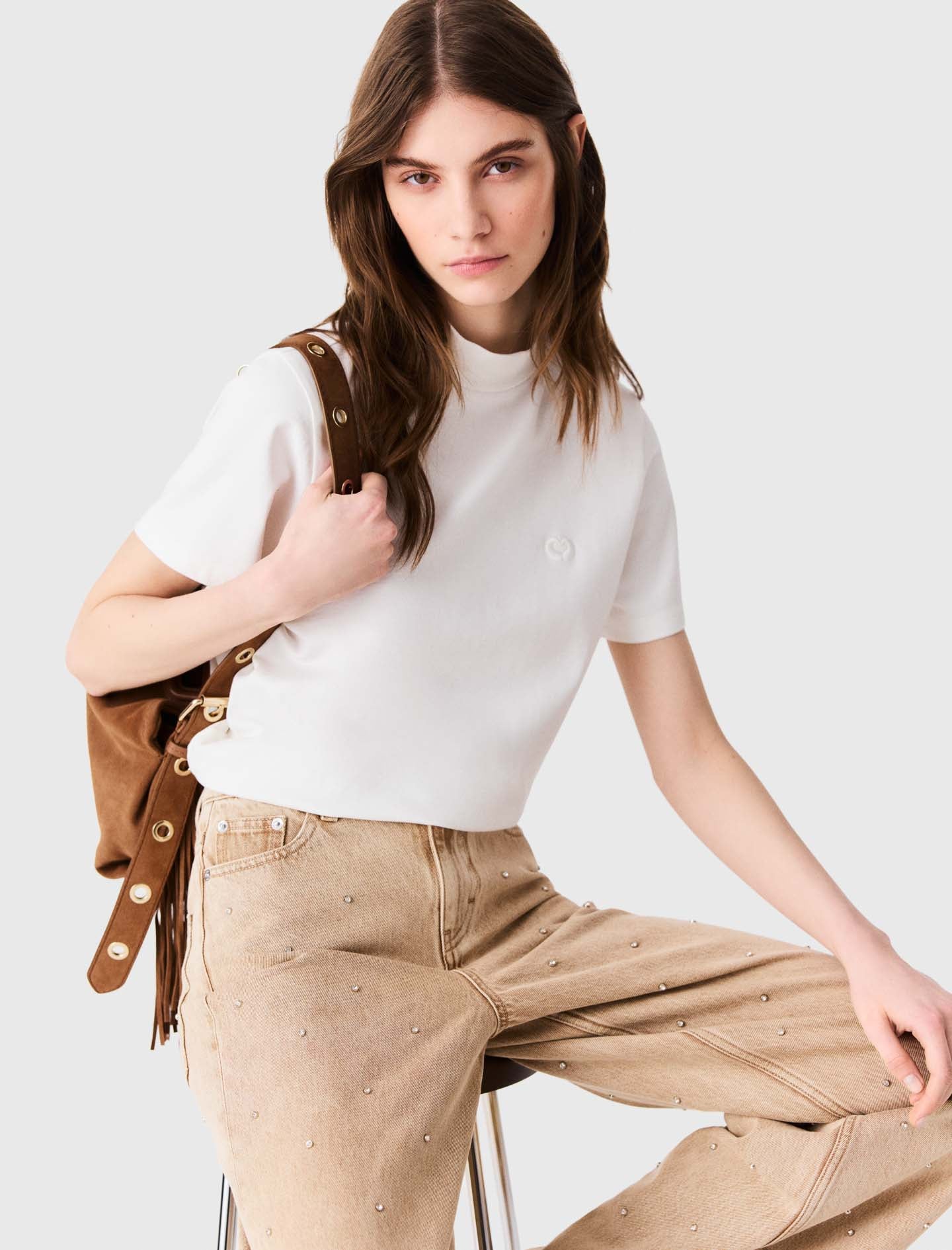 Crew neck T-shirt with back zip White