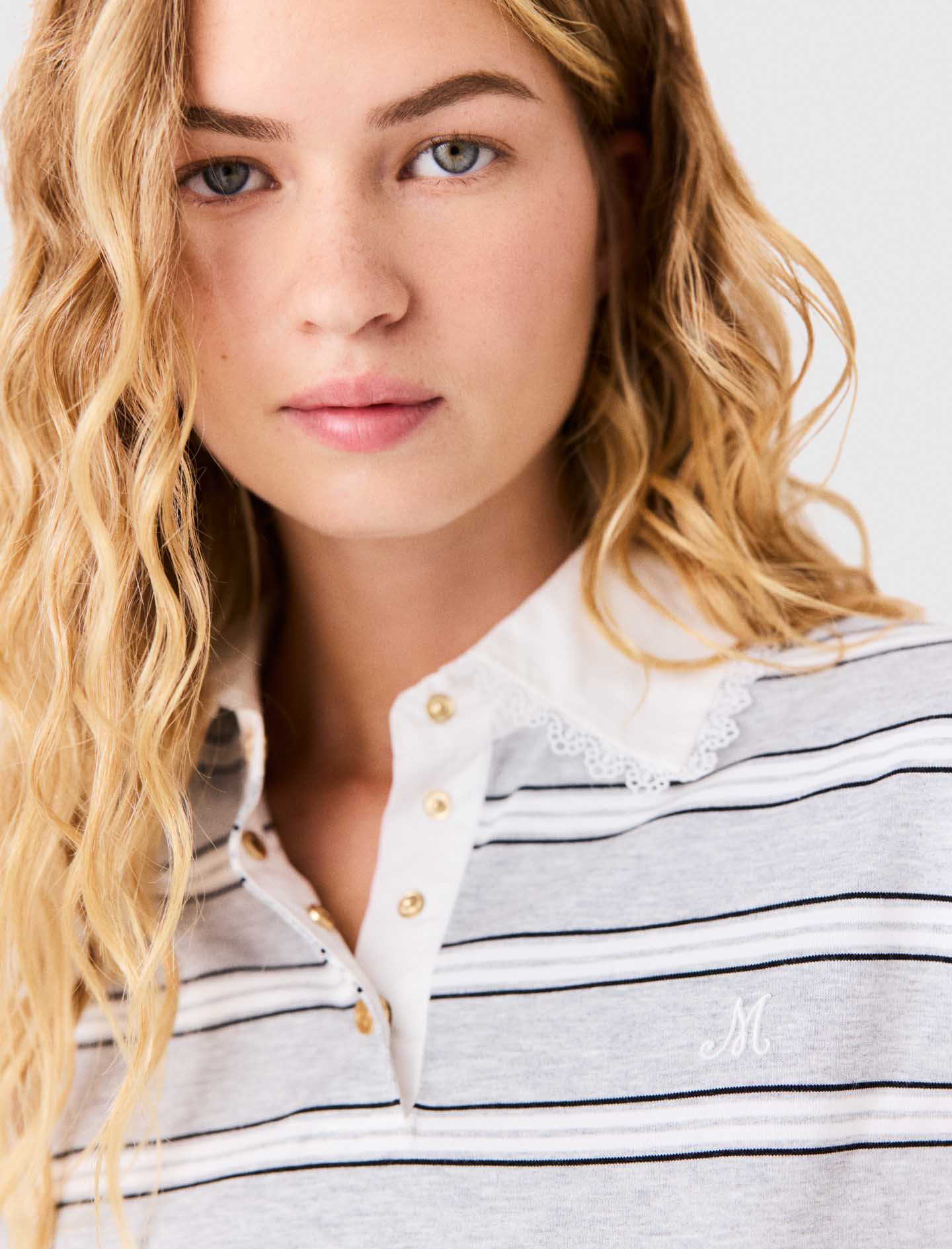 T-shirt with embroidered polo collar Light Grey