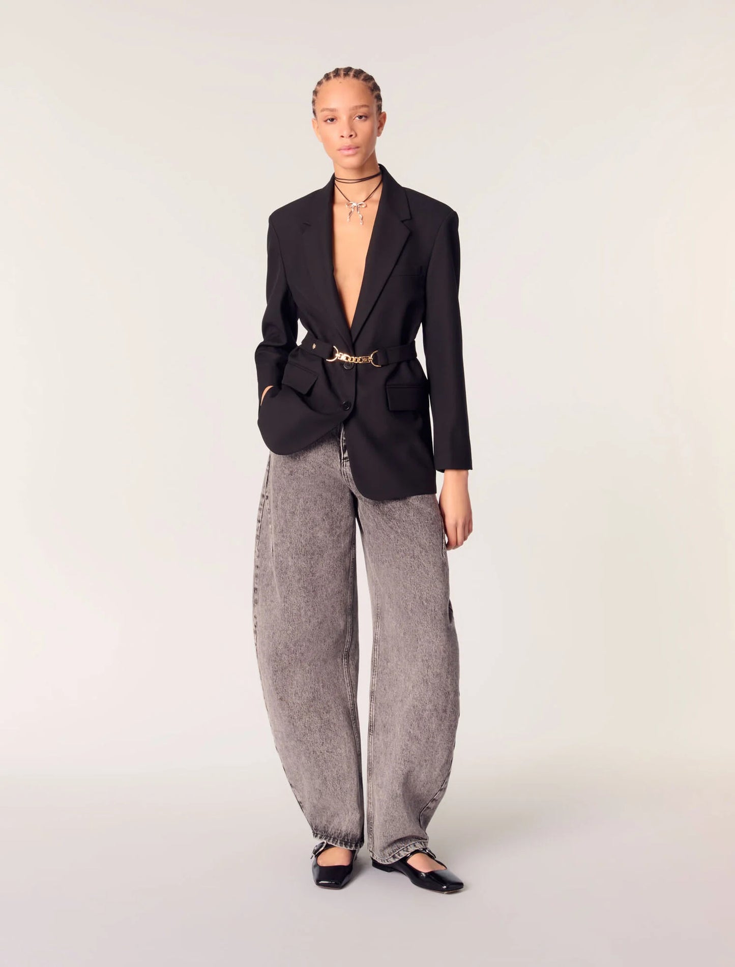 Black-featured-Belted suit jacket