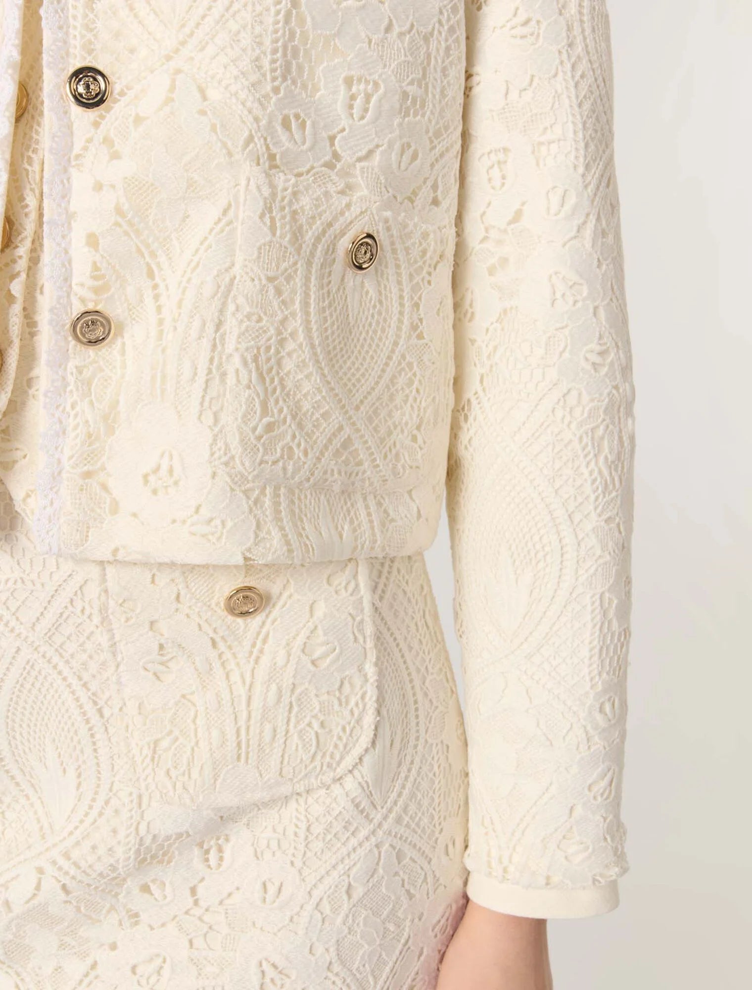Ecru-Short guipure jacket